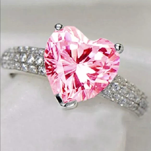 🩷 925 Sterling Silver Pink Heart Sapphire Ring - Picture 1 of 4